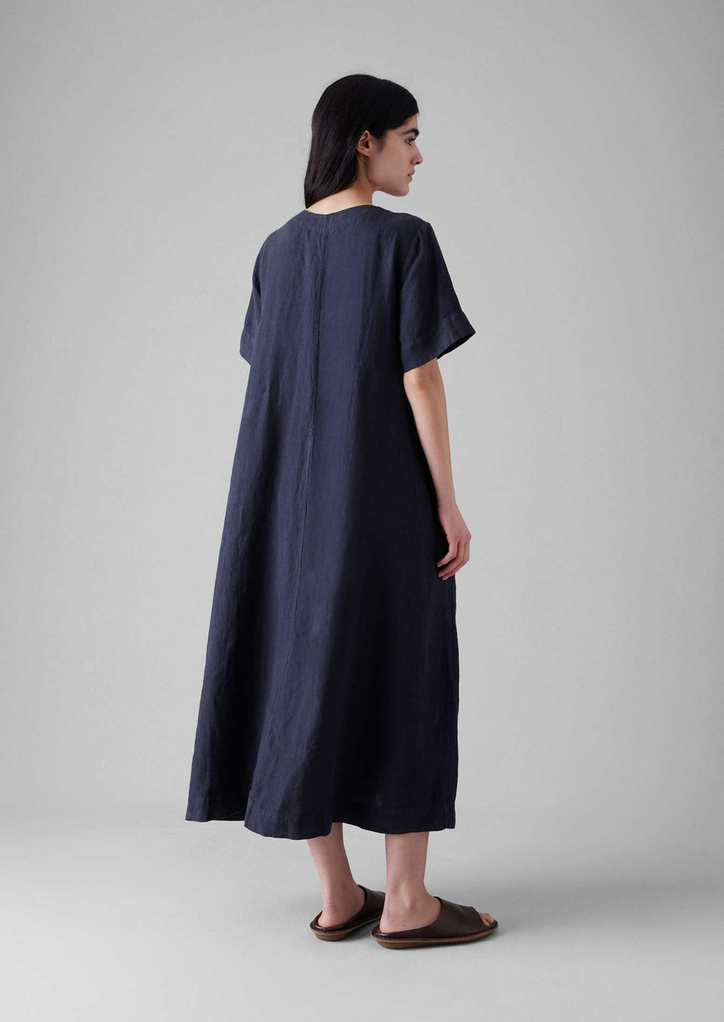 Garment Dyed Linen V Neck Dress | Midnight