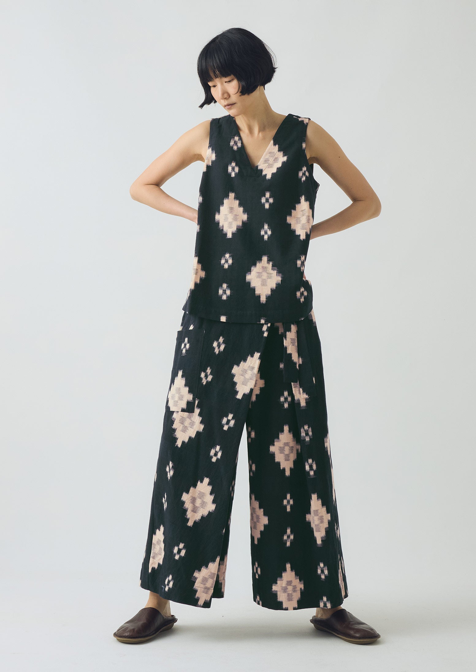 Fugue Ikat Wrap Trousers | Midnight/Sand