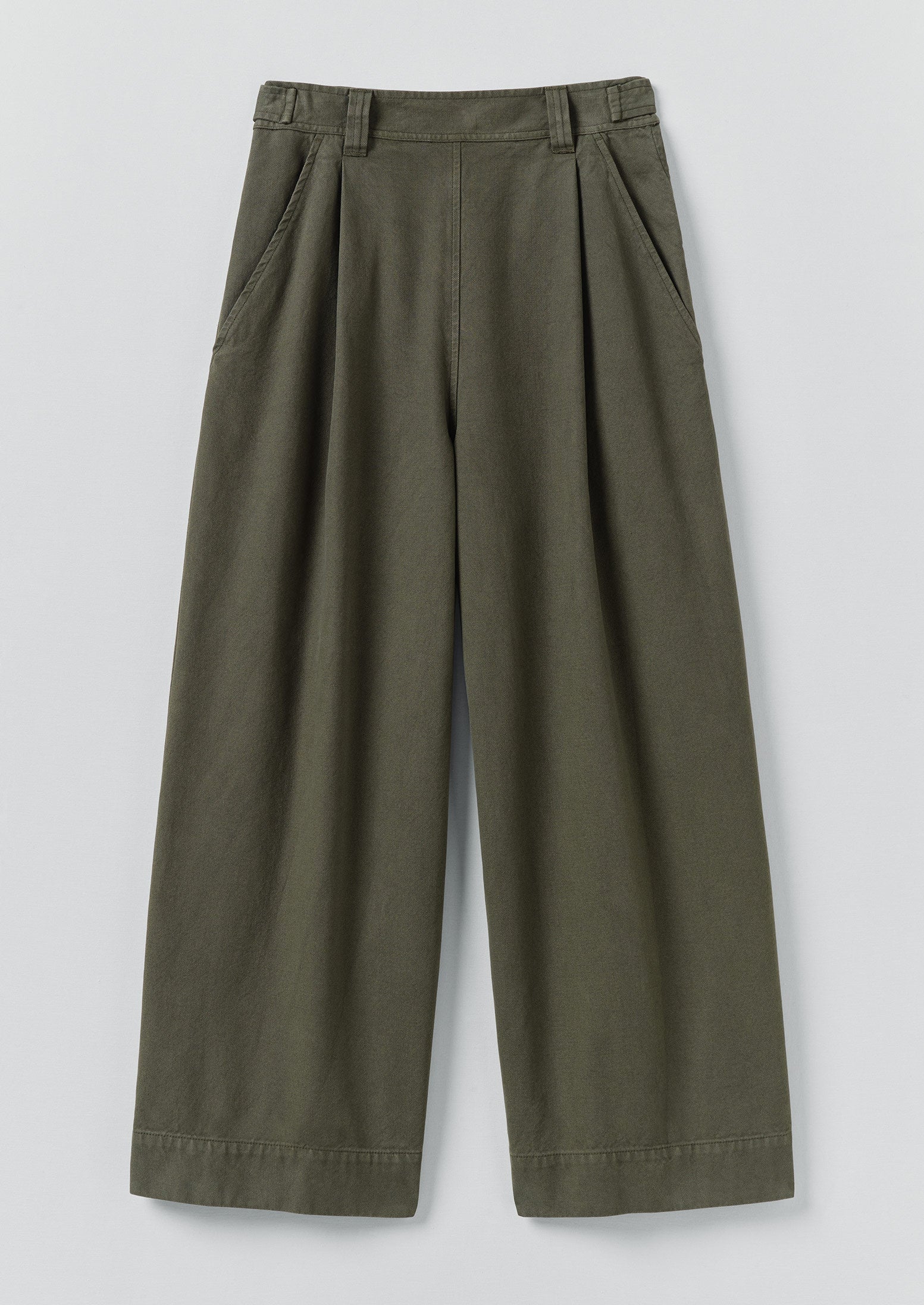 Cotton Canvas Pleat Front Trousers | Dark Olive